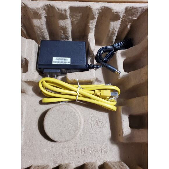 NETGEAR C7000 Nighthawk AC1900 WiFi Cable Modem Router DOCSIS 3.0 - Picture 4 of 5